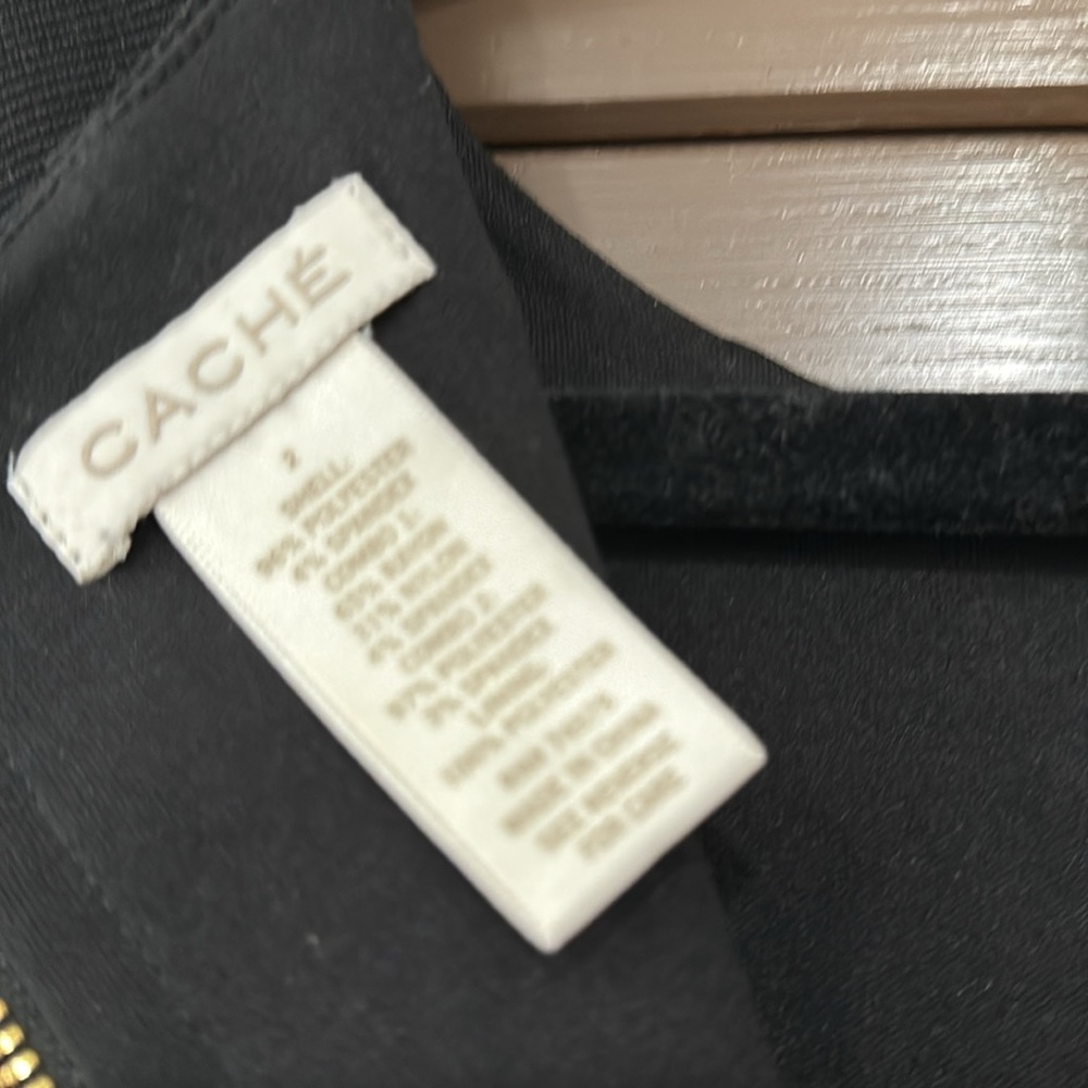 Cache Dress - Picture 4 of 4